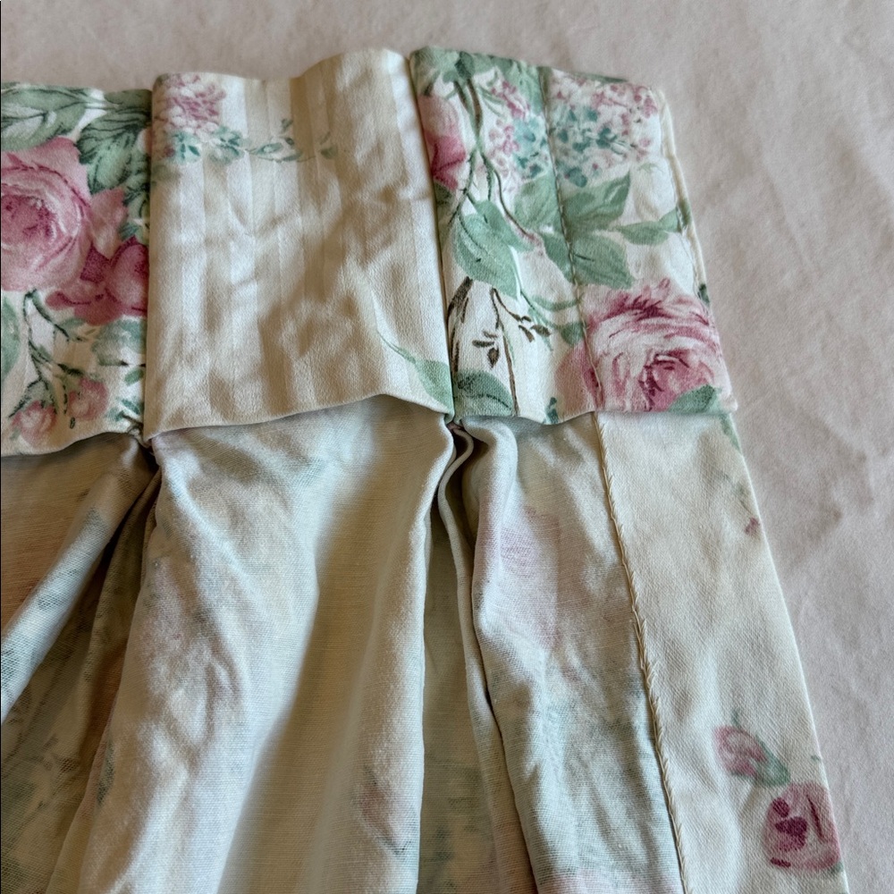 Vintage Ralph Lauren 62 Inch Pleated Curtain Panel - Picture 8 of 10